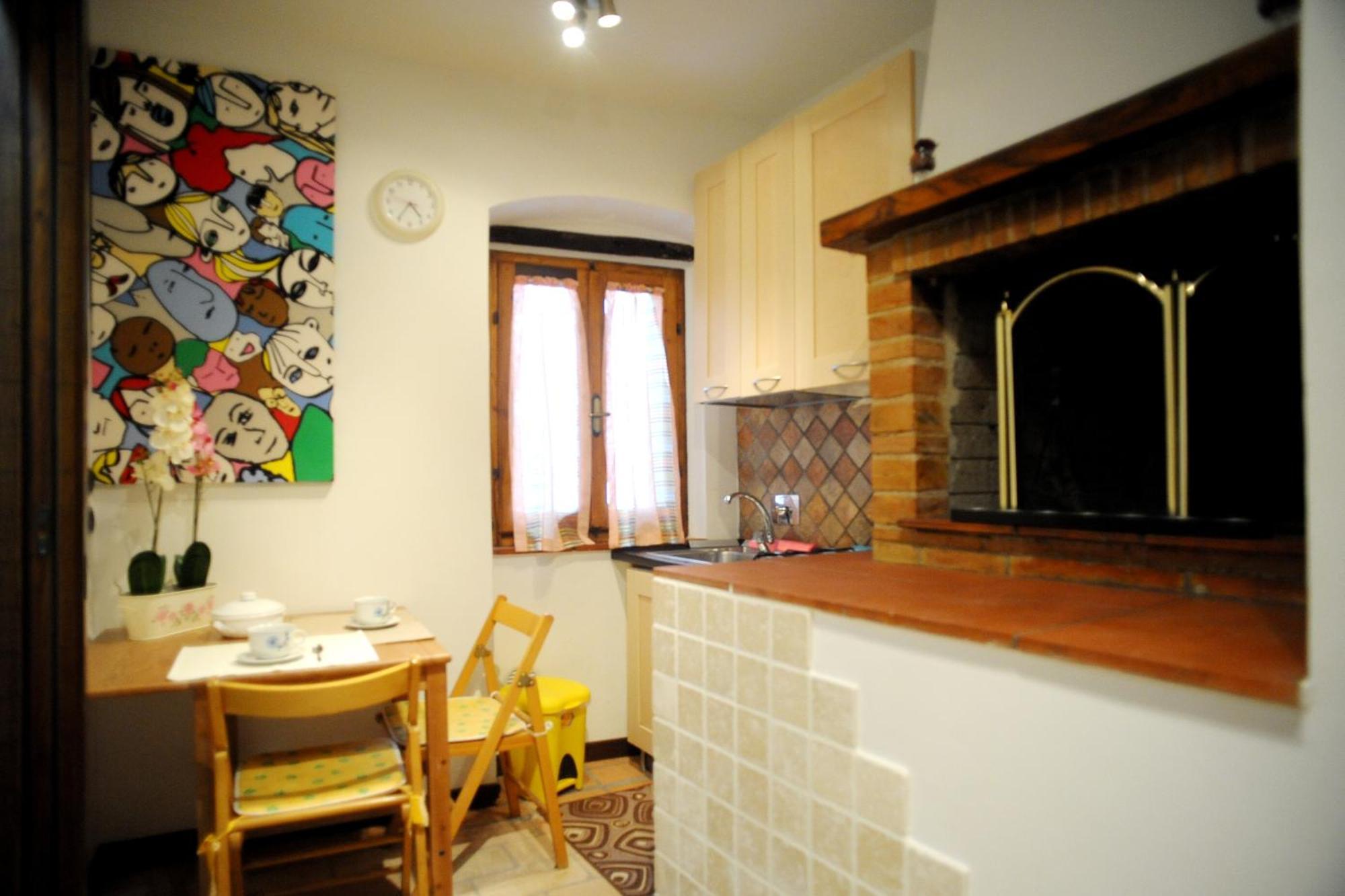 Appartamento Tulipano Rosa Spoleto Zimmer foto